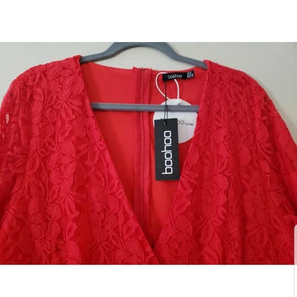 BOOHOO RED LACE TIERED DRESS SIZE 18 NWT - Picture 4 of 5